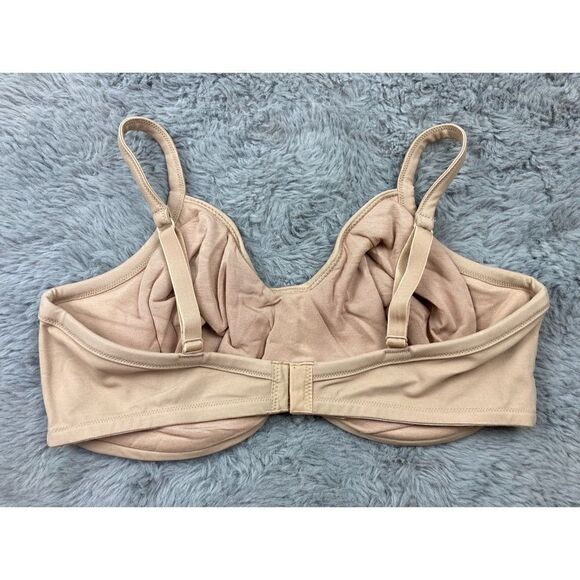 Victoria’s Secret body by Victoria full coverage nude bra - Picture 2 of 5